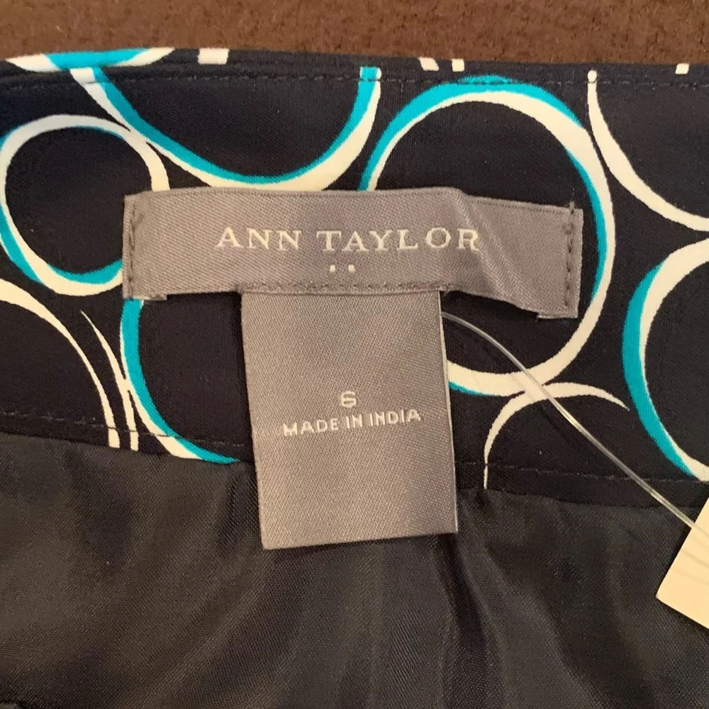 NWT Ann Taylor Fully Lined Pencil Skirt/Sz 6/Blk w/White-Teal Circles/Stretches - Picture 8 of 9